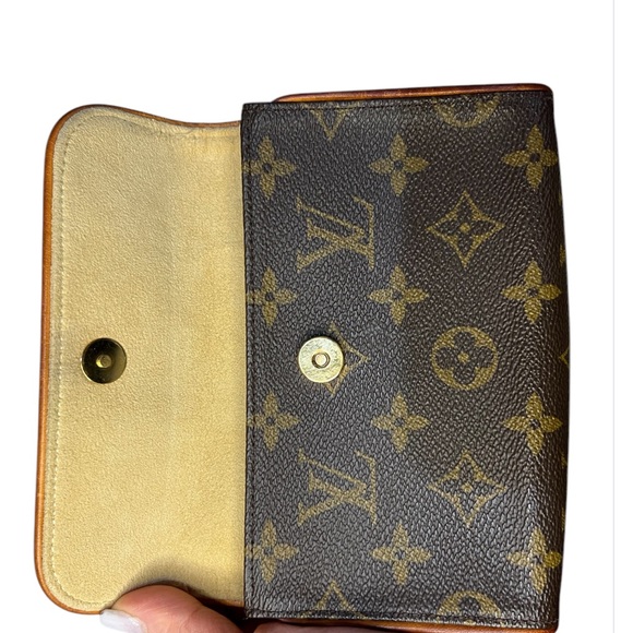 Louis Vuitton Monogram Pochette Florentine XSnatural vachetta cowhide leather - Picture 8 of 17